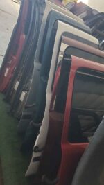1998–2002 Dodge Ram 1500 & 2500 Rear Doors - Image 4