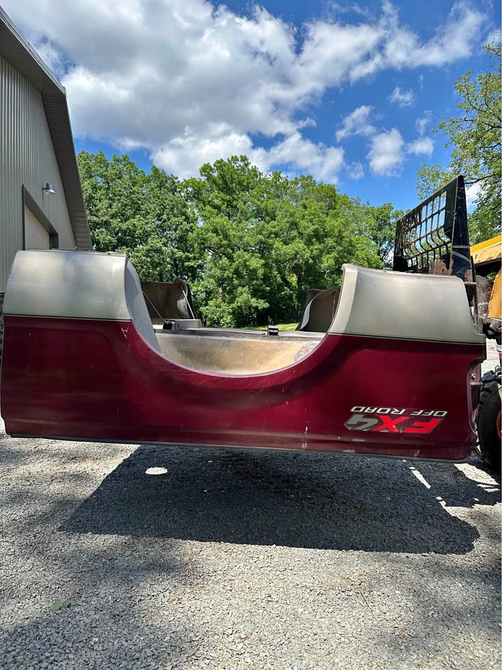 719010018_1603248004554262_6606664208524328536_n 1999–2010 Ford Super Duty 6.5-Foot - Image 1